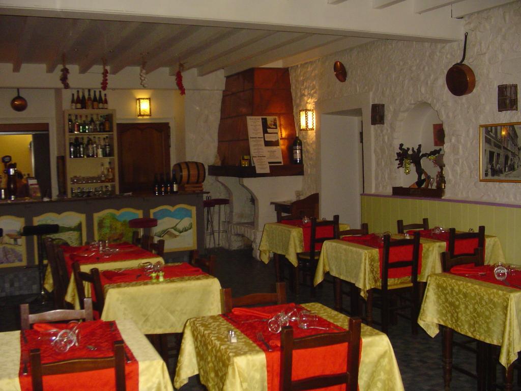 Le Saint Domingue Hotell Die Exteriör bild